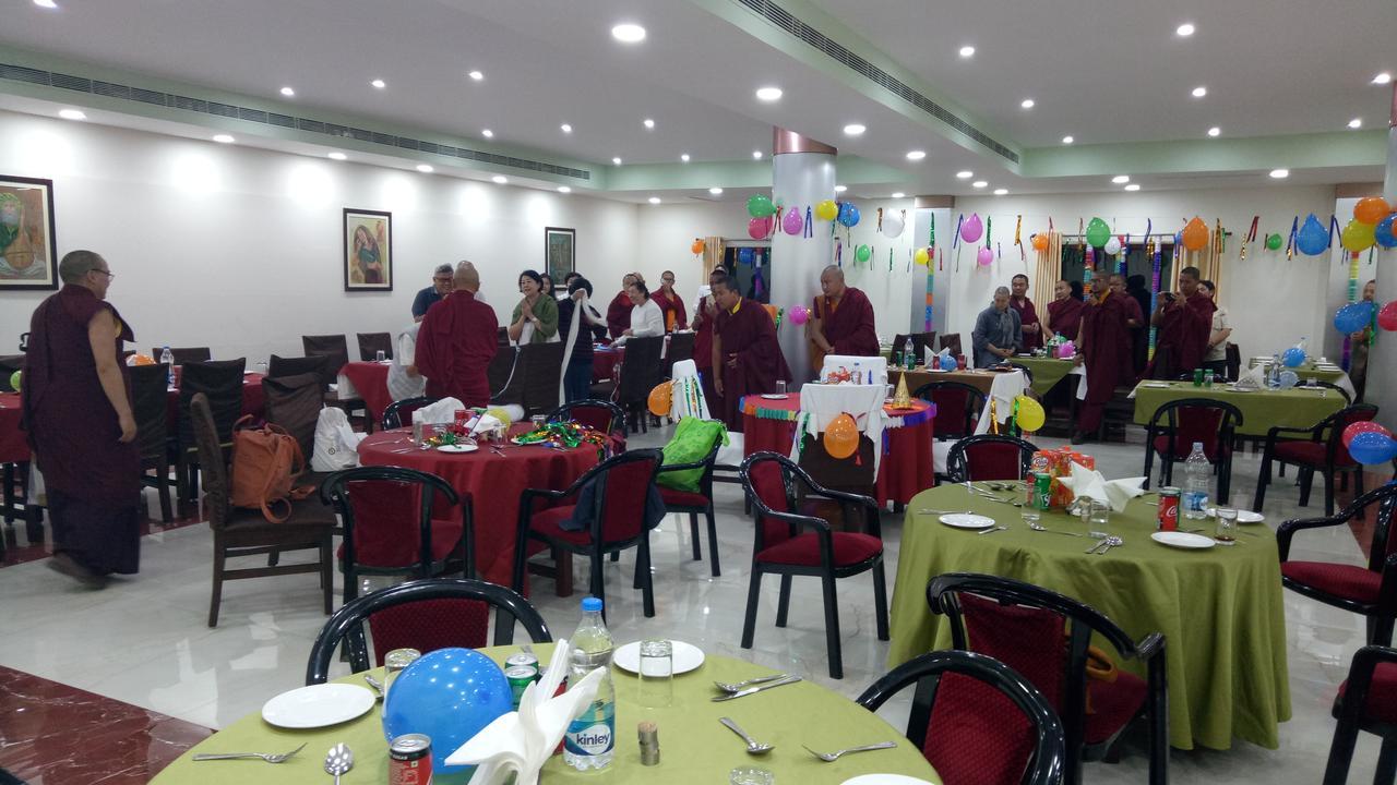 فندق The Royal Residency بود جايا المظهر الخارجي الصورة